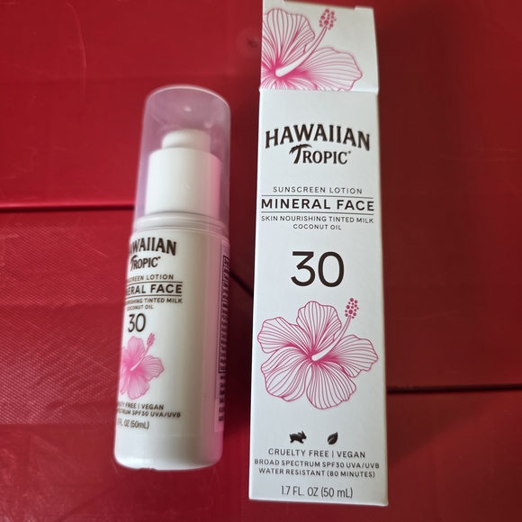 Hawaiian Tropic Mineral Face Sunscreen Lotion SPF 30 - White - Picture 1 of 1